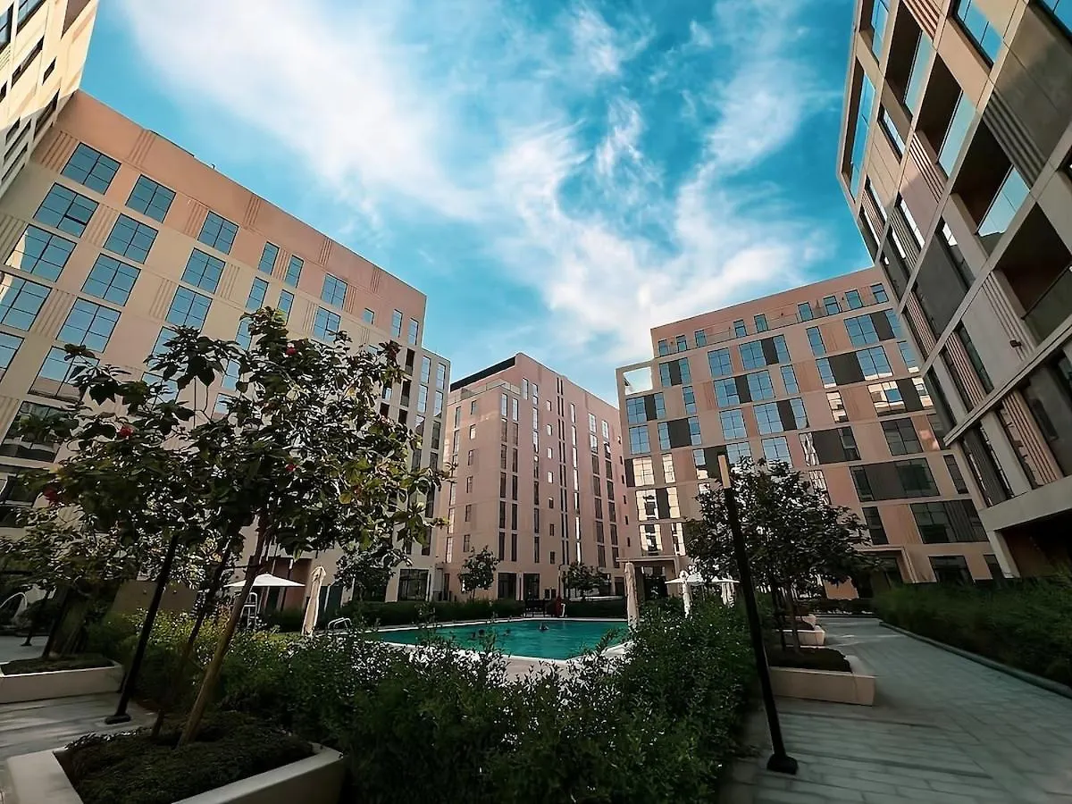 Sleeps 5, Luxe Apartment In Al Mamsha, Sharjah